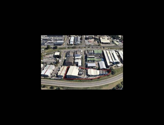 1,127M² WAREHOUSE TO LET IN NEW GERMANY